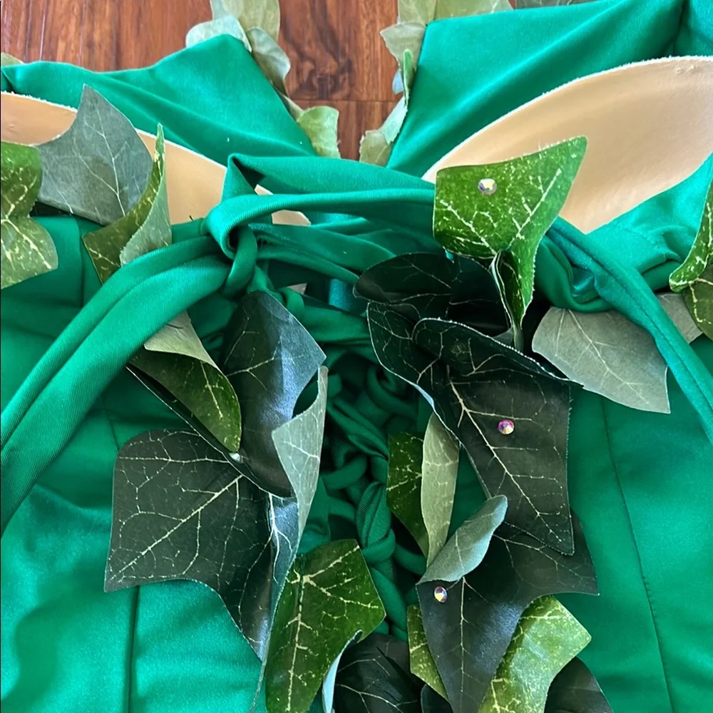 Poison Ivy Costume Hand Made - Picture 3 of 6